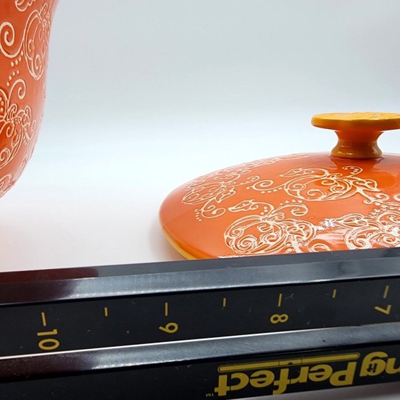 Tara Temptations Pumpkin Floral Lace Serving Bowl w Lid Ovenware Orange 3 quart - Picture 13 of 15